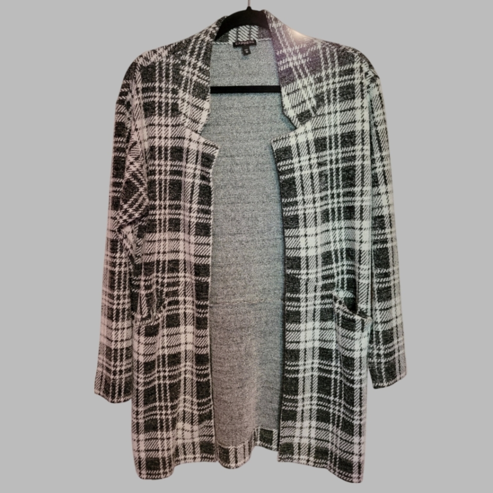 Express XS Black & White Plaid Sweater Light Overcoat Blazer Jacket With Pockets
